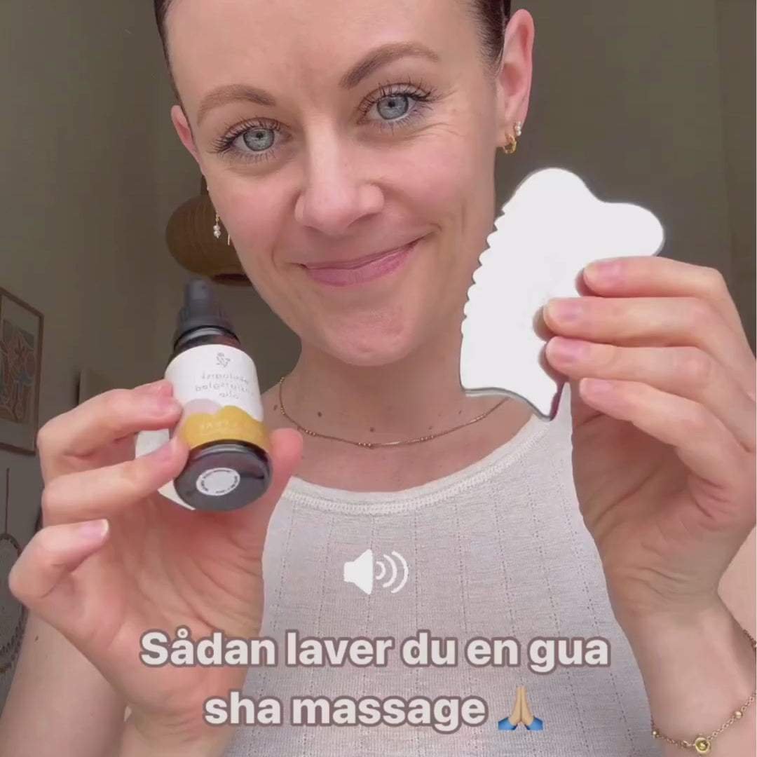 Gua sha massage